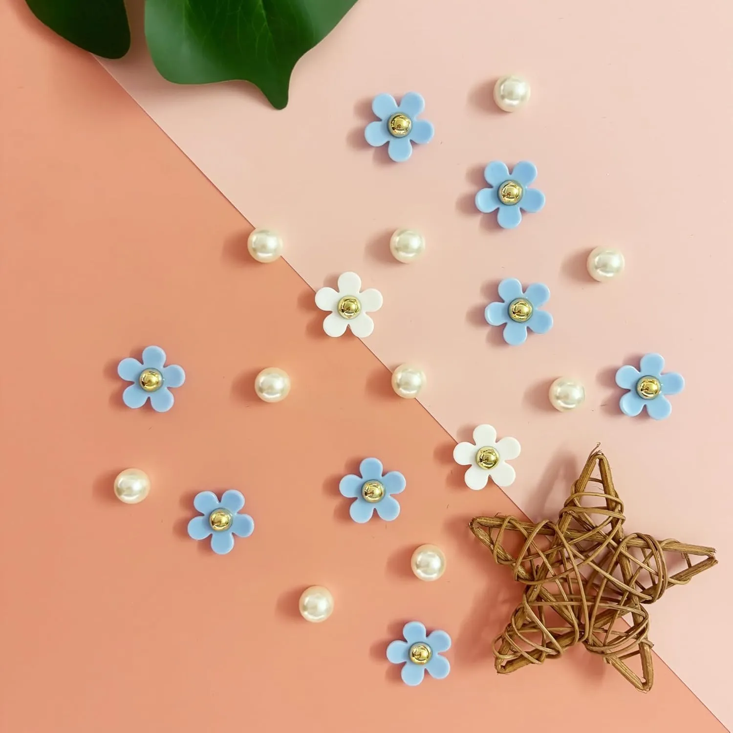 Daisy Flower Chains Charm for Women, Cute Flower Shoe Charms for Clog Sandals, Bling Butterfly Shoe Chains for Girls, Party Favor