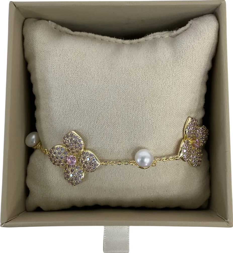 Nice Cream Metallic Gold Plated Hydrangea Pearl Bracelet One Size